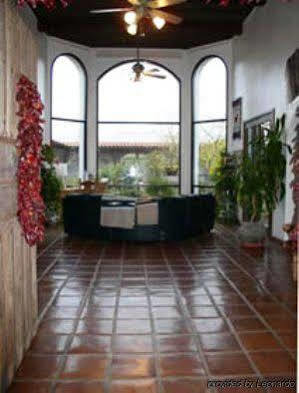Casa De San Pedro Bed & Breakfast Hereford Екстер'єр фото